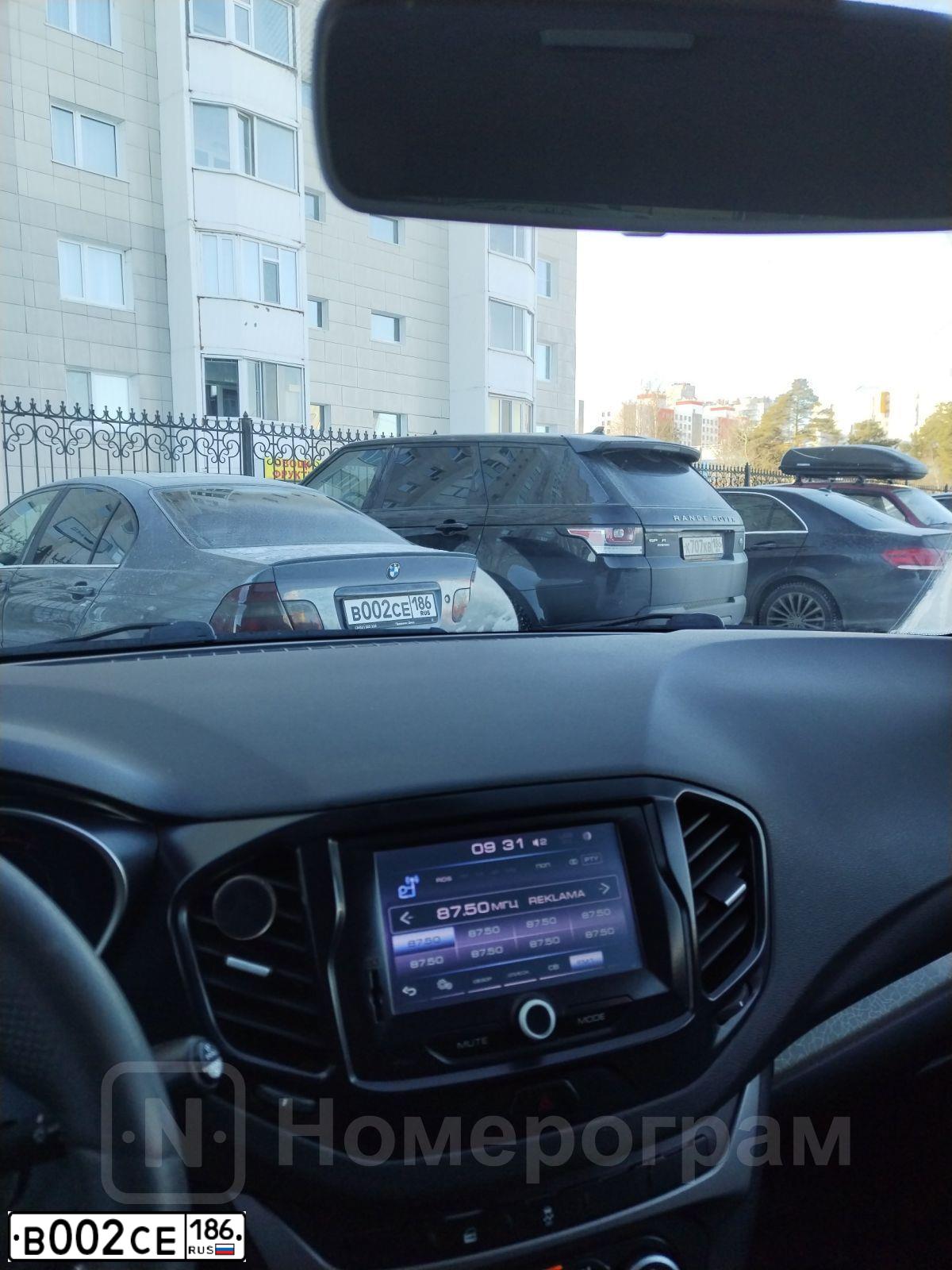 Фото автомобиля HONDA CIVIC, 2008 — госномер В002СЕ186. Цвет: ТЕМНО-КРАСНЫЙ