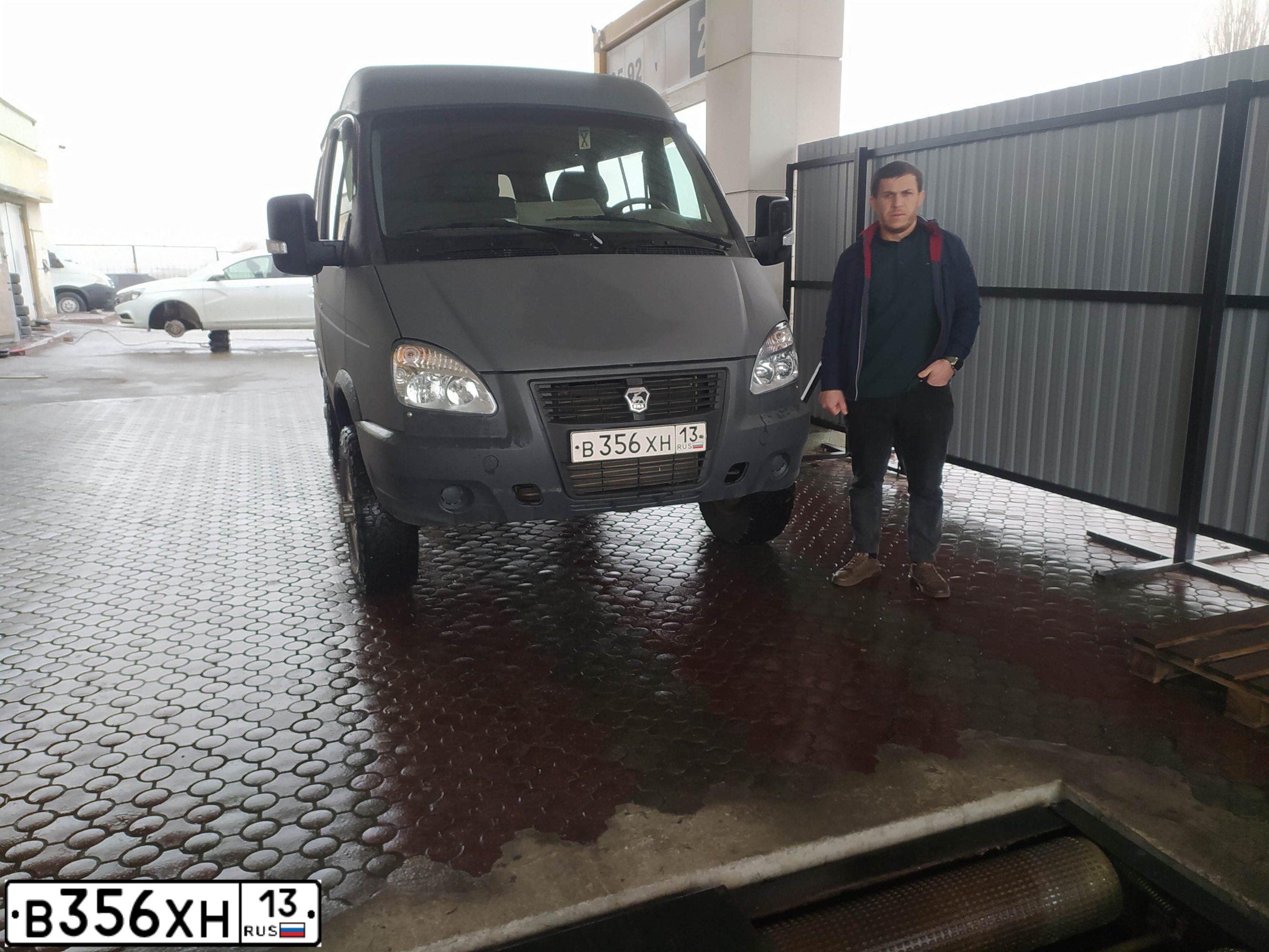 Фото автомобиля GAZ 2752 SOBOL, 2008 — госномер К985МО07. Цвет: СВЕТЛО-СЕРЫЙ
