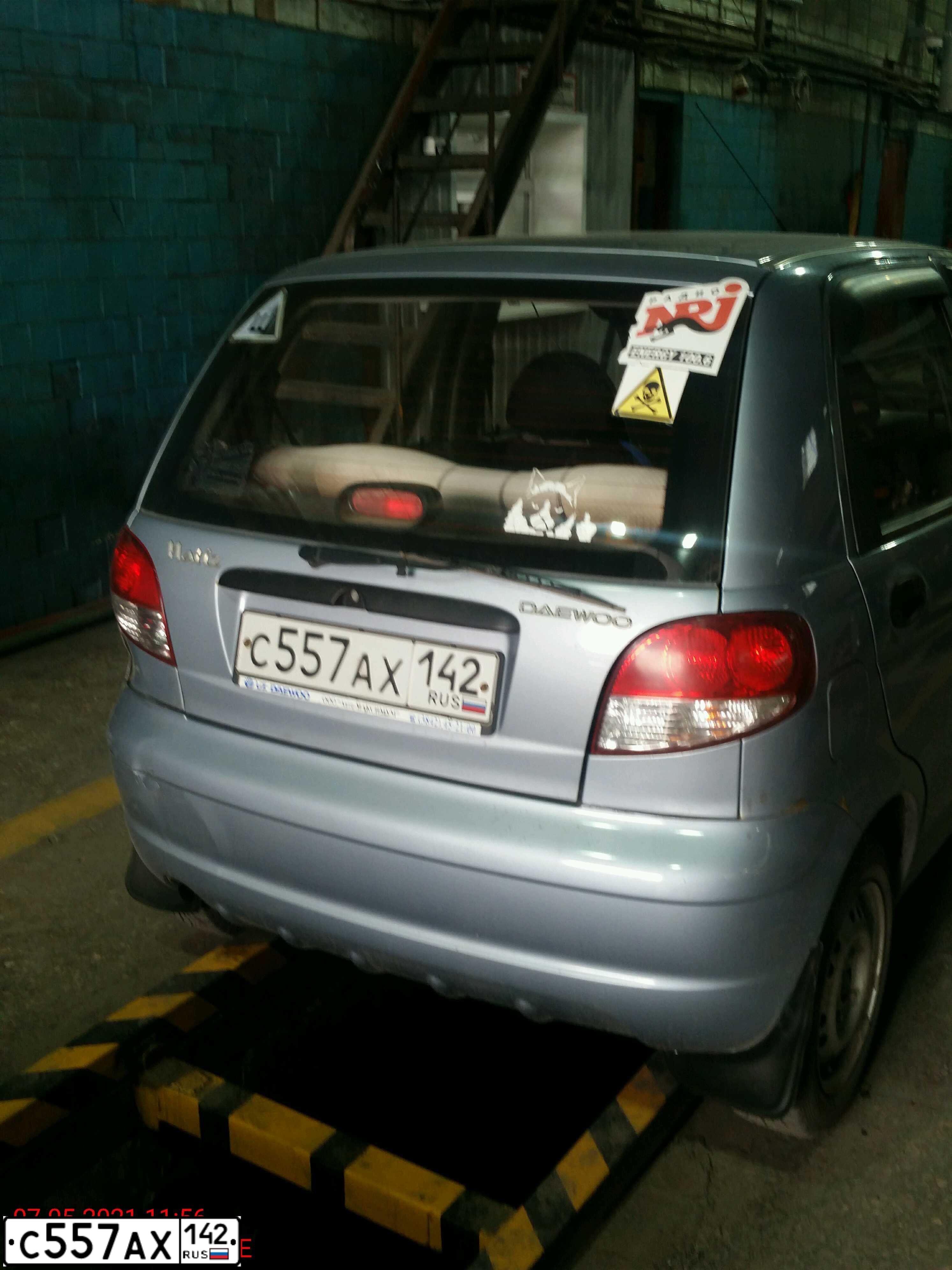 Фото автомобиля DAEWOO MATIZ, 2012 — госномер С557АХ142. Цвет: СЕРО-ПЕРЛАМУТРОВЫЙ