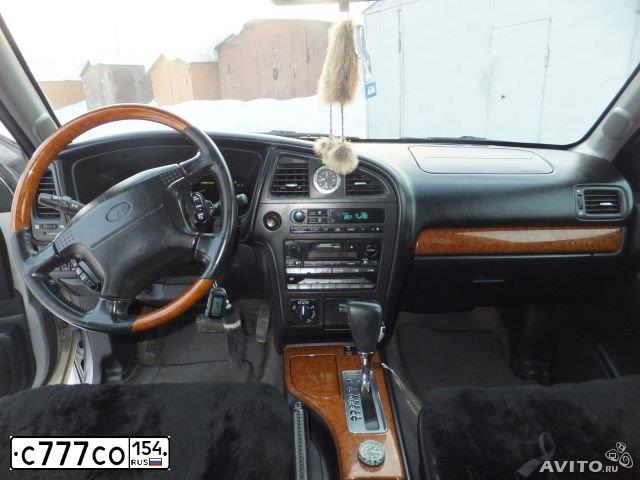Фото автомобиля INFINITI I QX80 QX56, 2000 — госномер С777СО154. Цвет: СЕРЕБРИСТЫЙ