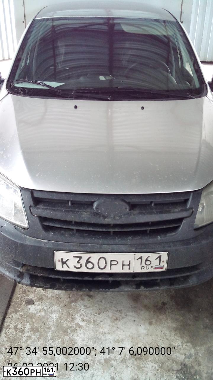 Фото автомобиля VOLKSWAGEN CARAVELLE, 2010 — госномер О024УН178. Цвет: ТЕМНО-СЕРЫЙ
