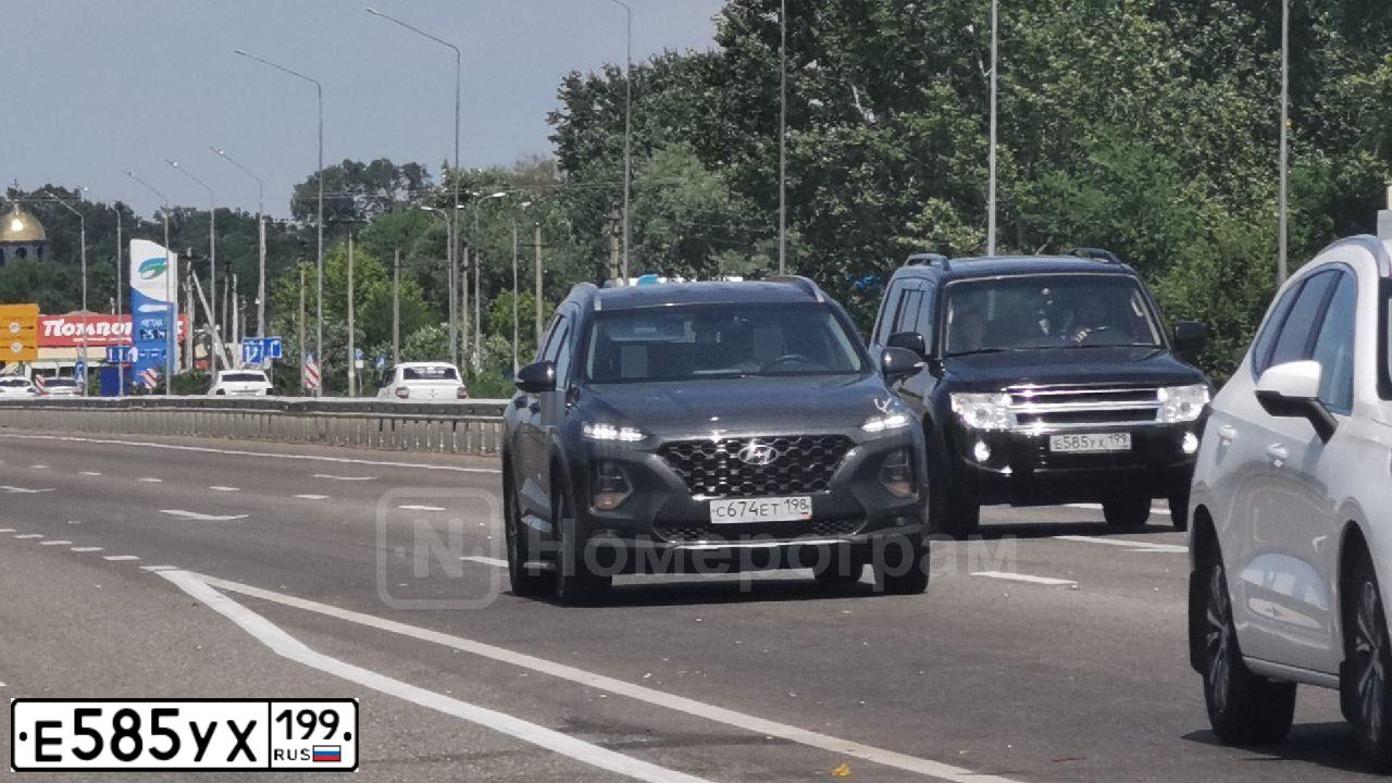 Фото автомобиля MAZDA 3, 2007 — госномер О352АВ977. Цвет: синий