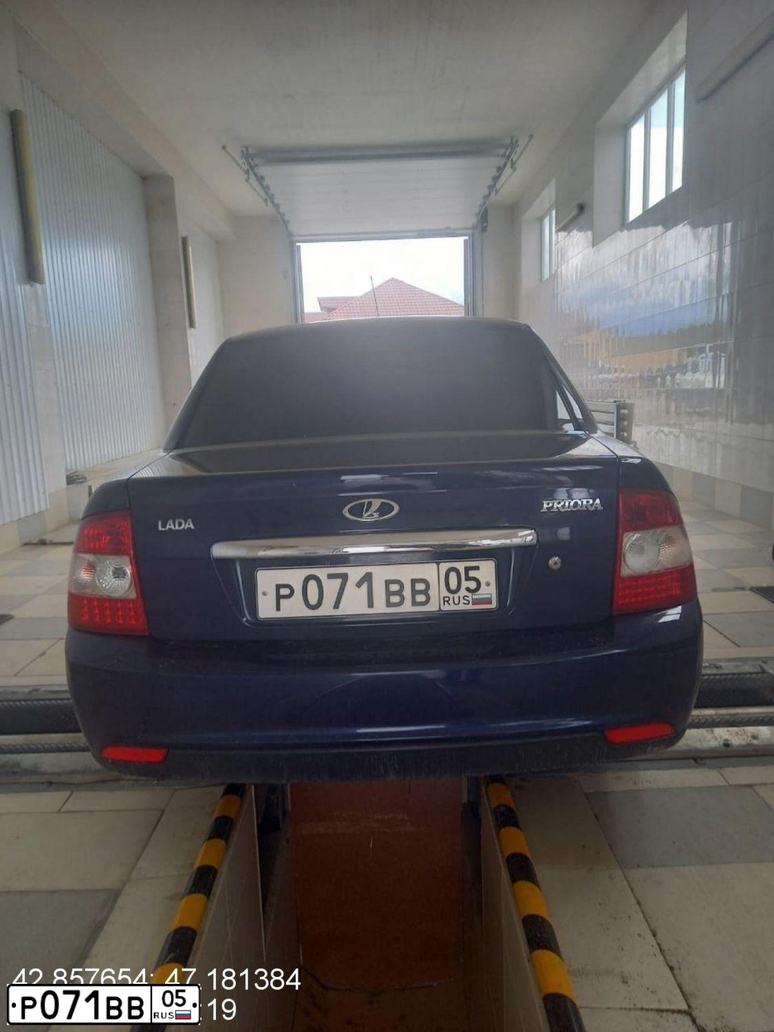 Фото автомобиля LADA 2170 PRIORA, 2011 — госномер У763МТ47. Цвет: СИНИЙ