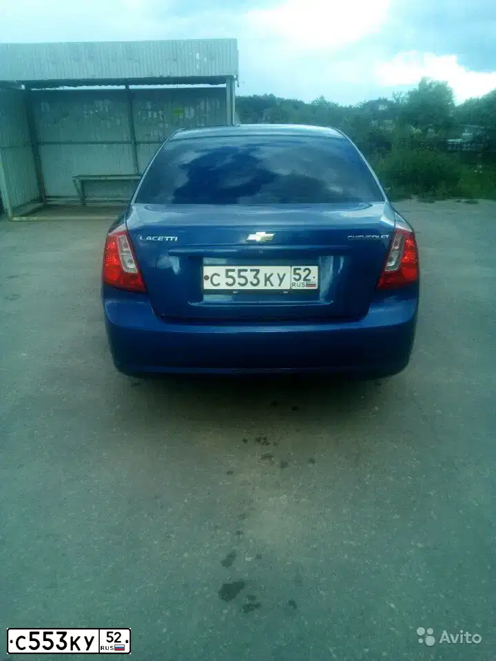 Фото автомобиля CHEVROLET LACETTI, 2008 — госномер С553КУ52. Цвет: СИНИЙ