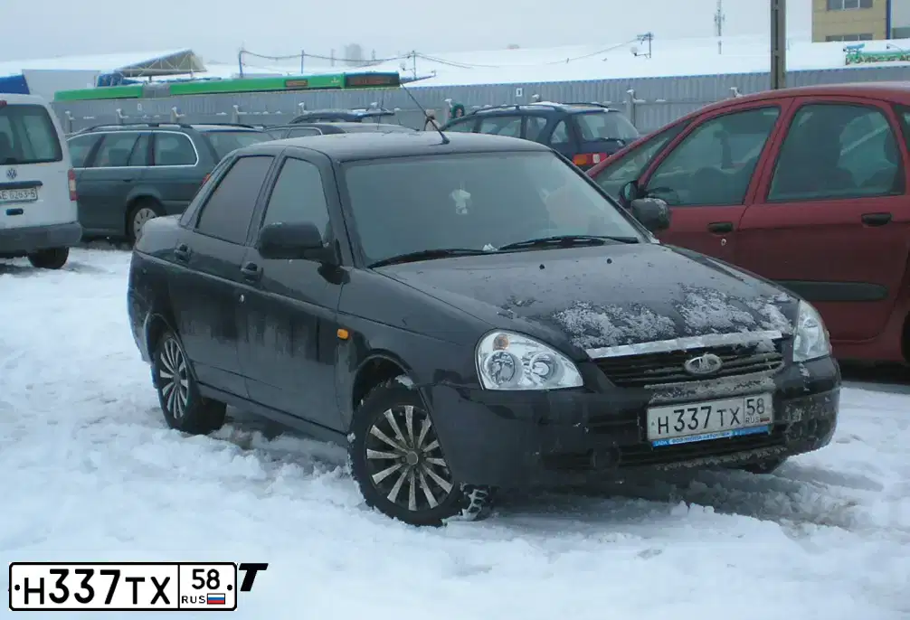 Фото автомобиля LADA 2170 PRIORA, 2011 — госномер Н337ТХ58. Цвет: СИНЕ-ЧЕРНЫЙ