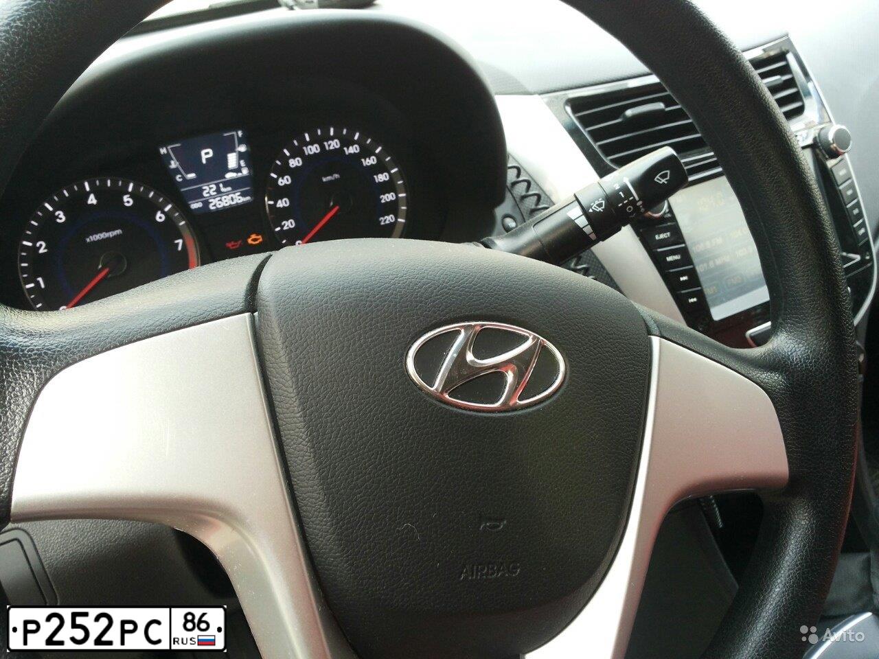 Фото автомобиля HYUNDAI SOLARIS, 2011 — госномер В043ОР72. Цвет: КРАСНЫЙ ГРАНАТ