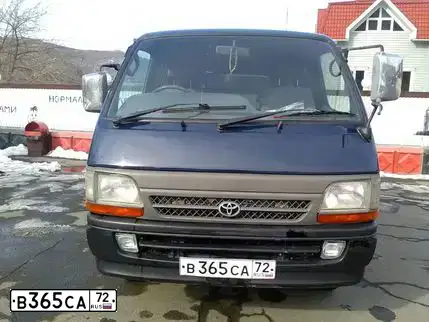 Фото автомобиля TOYOTA HIACE, 2001 — госномер У445МХ193