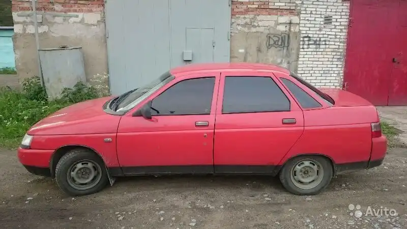 Фото автомобиля LADA 2110, 1998 — госномер А430ХХ78. Цвет: Красный