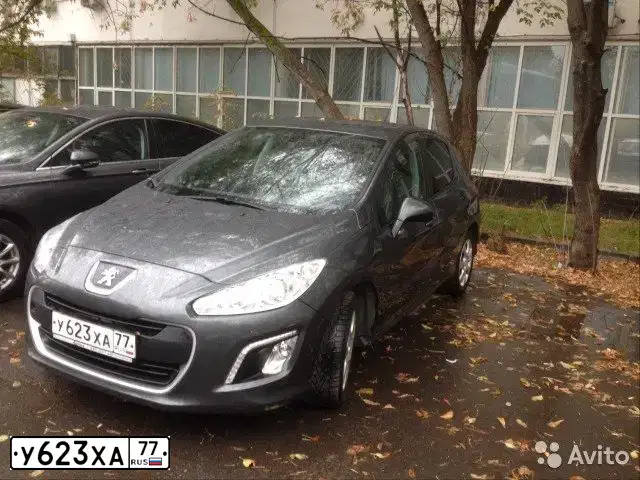Фото автомобиля ВАЗ 2107, 1998 — госномер У623ХА77. Цвет: ФИОЛЕТОВЫЙ
