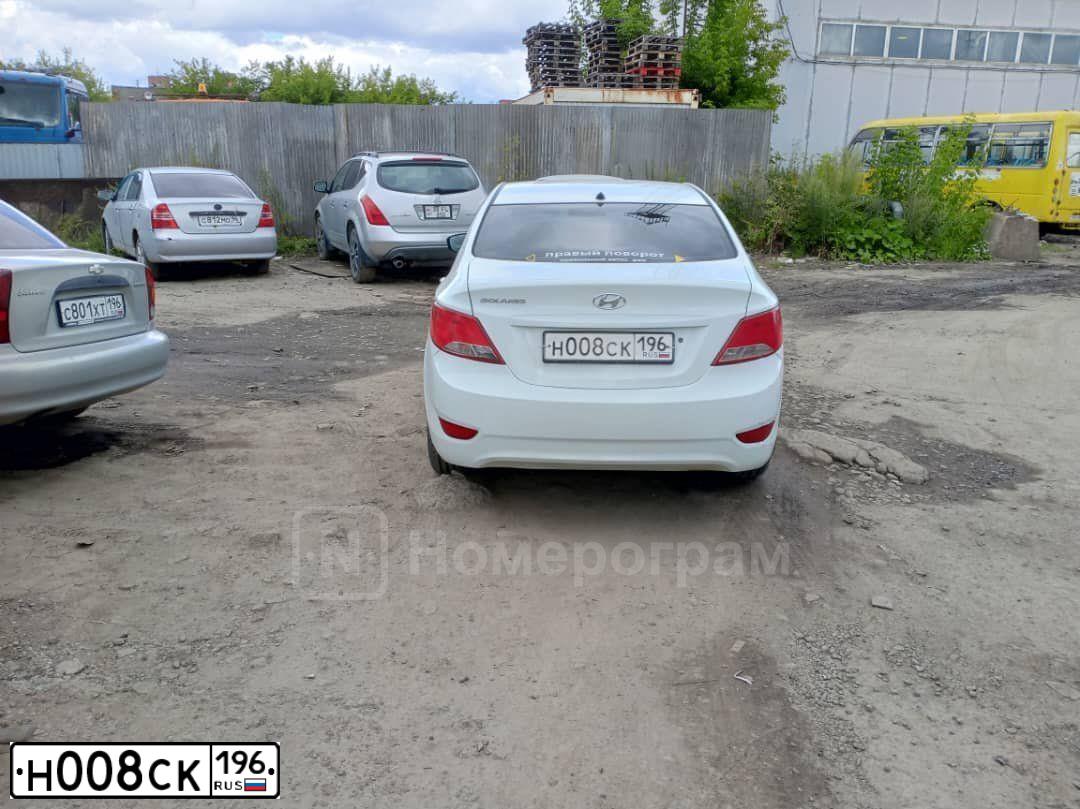Фото автомобиля HYUNDAI SOLARIS, 2016 — госномер Н008СК196. Цвет: Белый