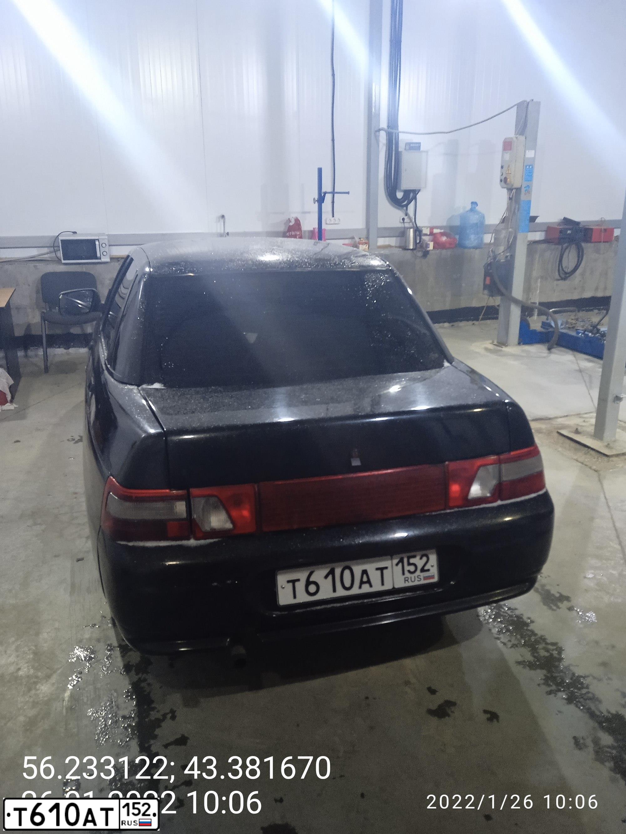 Фото автомобиля LADA 2110, 2005 — госномер Т610АТ152. Цвет: ЧЕРНЫЙ