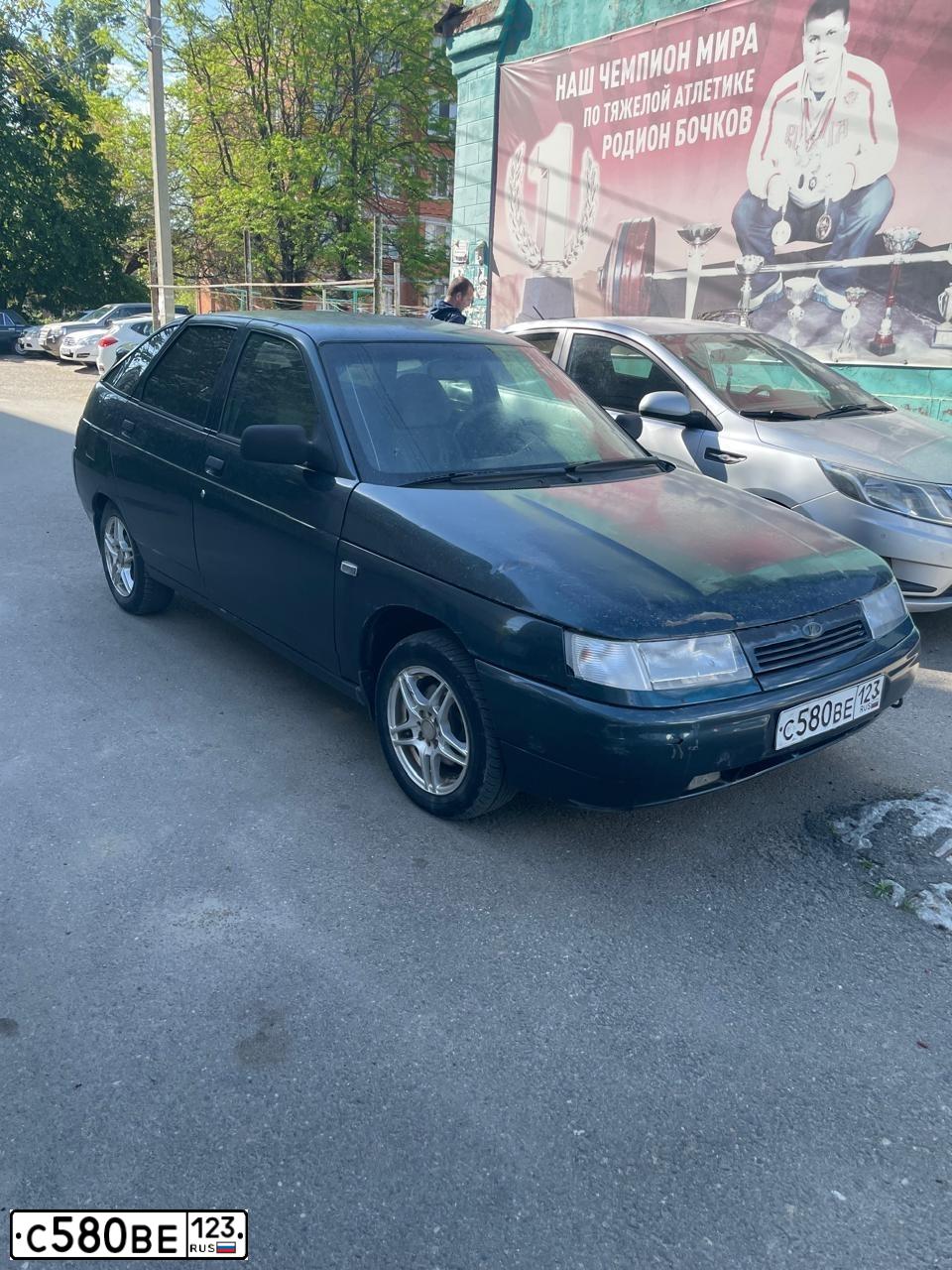 Фото автомобиля LADA 2112, 2007 — госномер С580ВЕ123. Цвет: Темно-зеленый