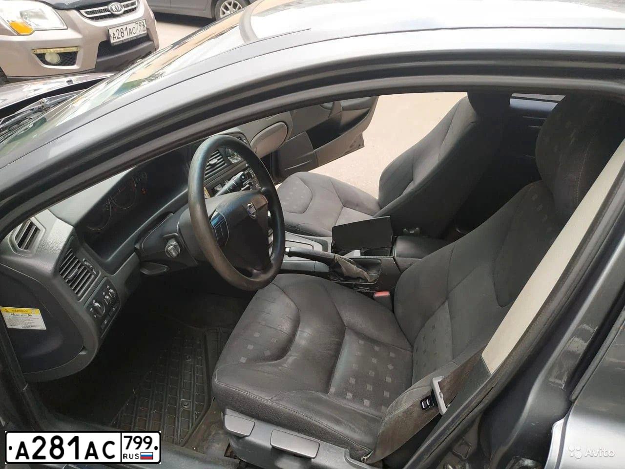 Фото автомобиля KIA SPORTAGE, 2009 — госномер А281АС799. Цвет: БЕЖЕВЫЙ