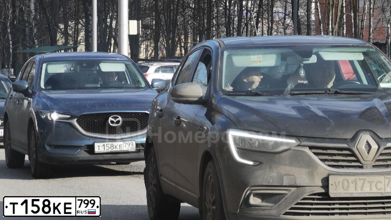 Фото автомобиля MAZDA CX-5, 2018 — госномер Т158КЕ799. Цвет: ГОЛУБОЙ
