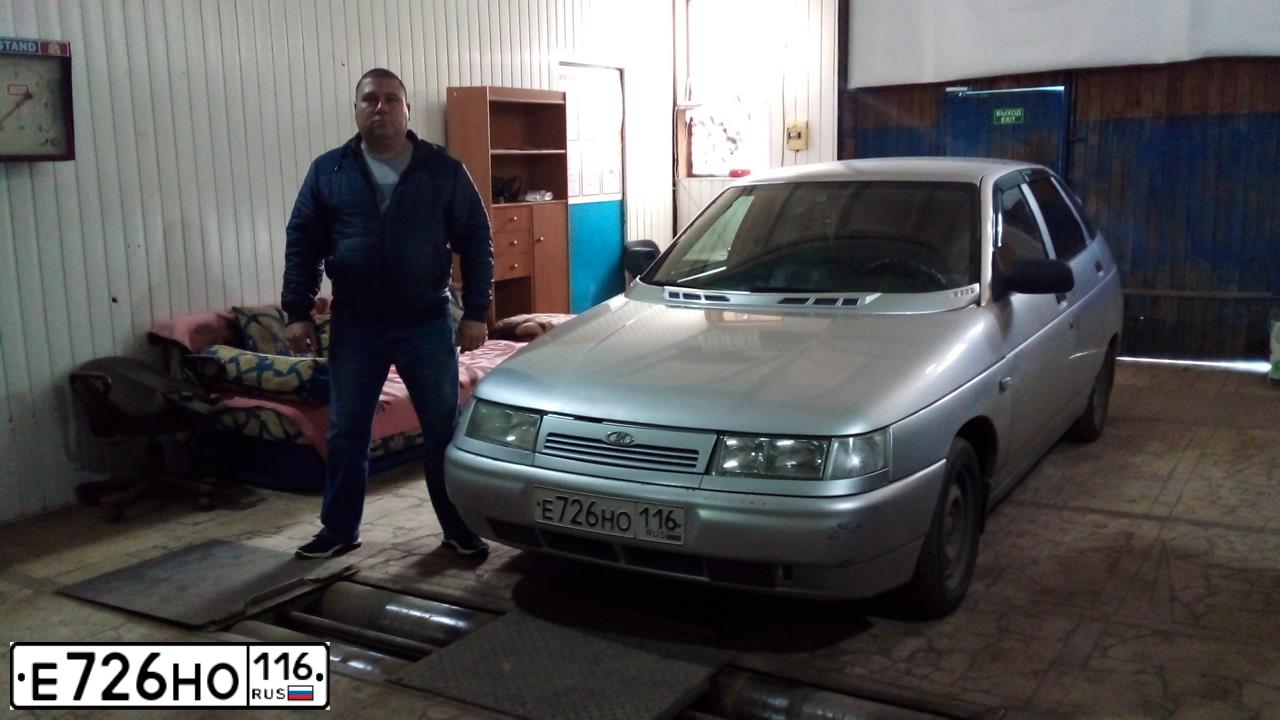 Фото автомобиля LADA 2112 LADA, 2007 — госномер Е726НО116. Цвет: СВЕТЛО-СЕРЕБРИСТЫЙ МЕТАЛЛ