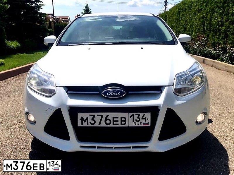 Фото автомобиля FORD FOCUS, 2011 — госномер К850РУ126. Цвет: Белый