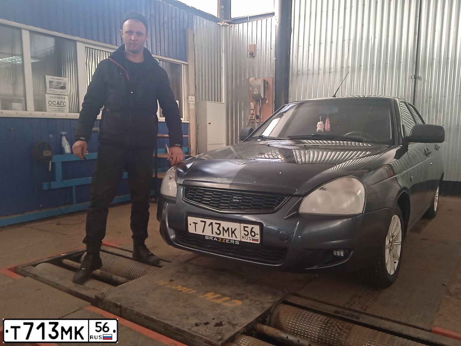 Фото автомобиля ЛАДА 217030 LADA PRIORA, 2012 — госномер Е110ВС156. Цвет: Серо-Синий