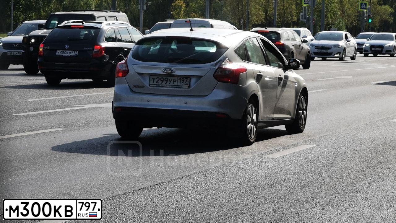 Фото автомобиля MERCEDES E-KLASSE, 2006 — госномер Р071МО177. Цвет: ЧЕРНЫЙ