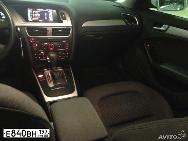 Фото автомобиля AUDI A4, 2010 — госномер Р754ЕР977
