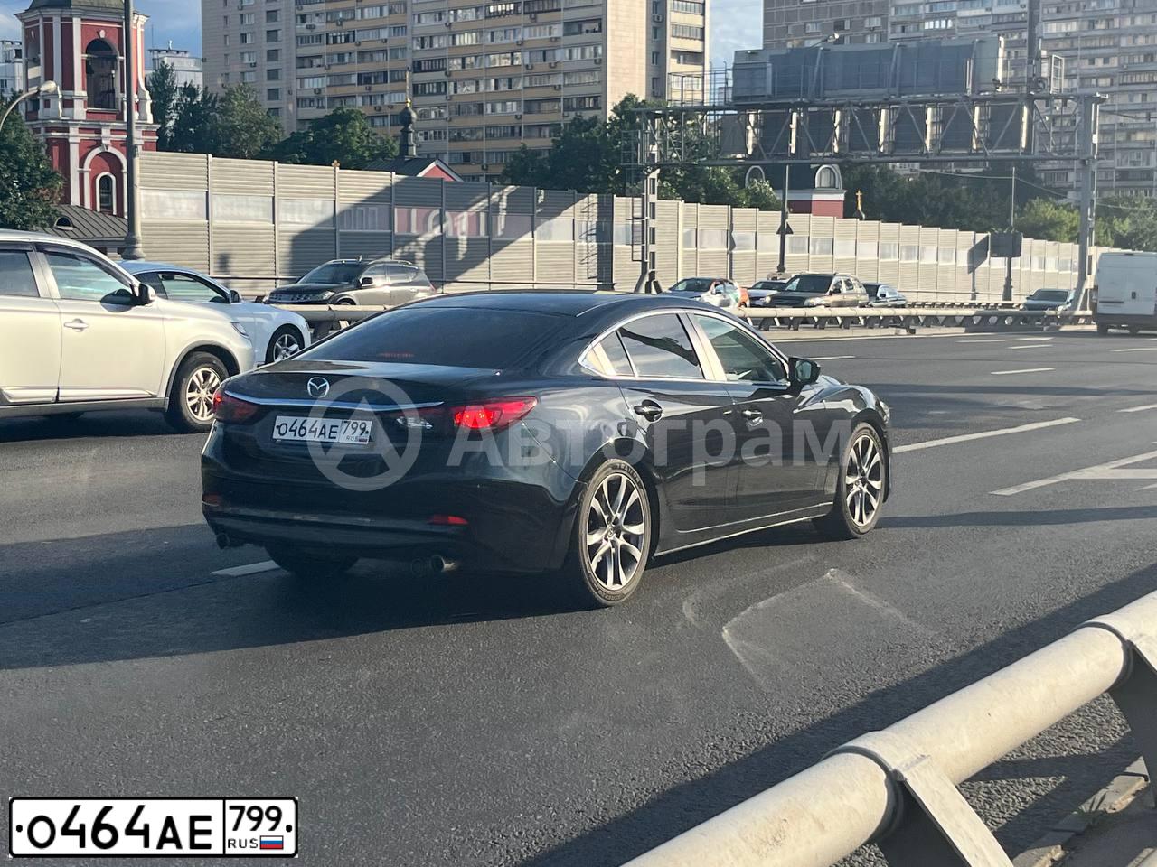 Фото автомобиля MAZDA 6, 2015 — госномер О464АЕ799. Цвет: ЧЕРНЫЙ
