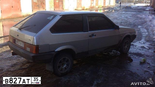 Фото автомобиля LADA 2108 SAMARA, 2001 — госномер В827АТ35. Цвет: СВЕТЛО-СЕРЕБРИСТЫЙ МЕТАЛЛ