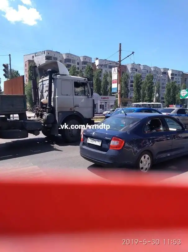 Фото автомобиля OPEL ASTRA, 2002 — госномер Е720РК197
