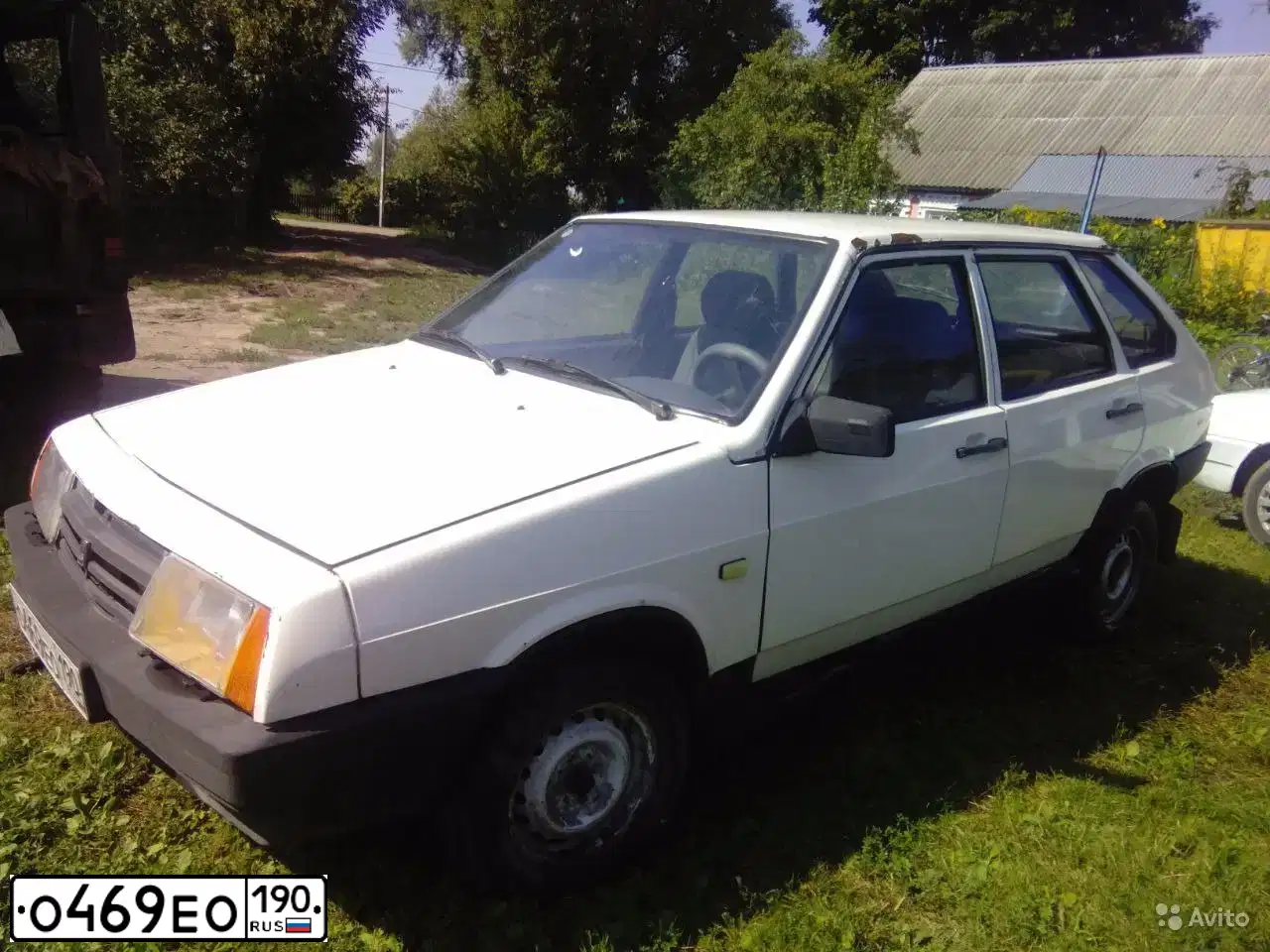 Фото автомобиля VAZ ВАЗ 21093, 1990 — госномер Н060ОУ50. Цвет: БЕЛЫЙ