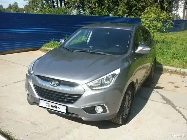 Фото автомобиля ХЕНДАЙ АЙ ИКС 35, 2014 — госномер М599ЕС702. Цвет: Серый