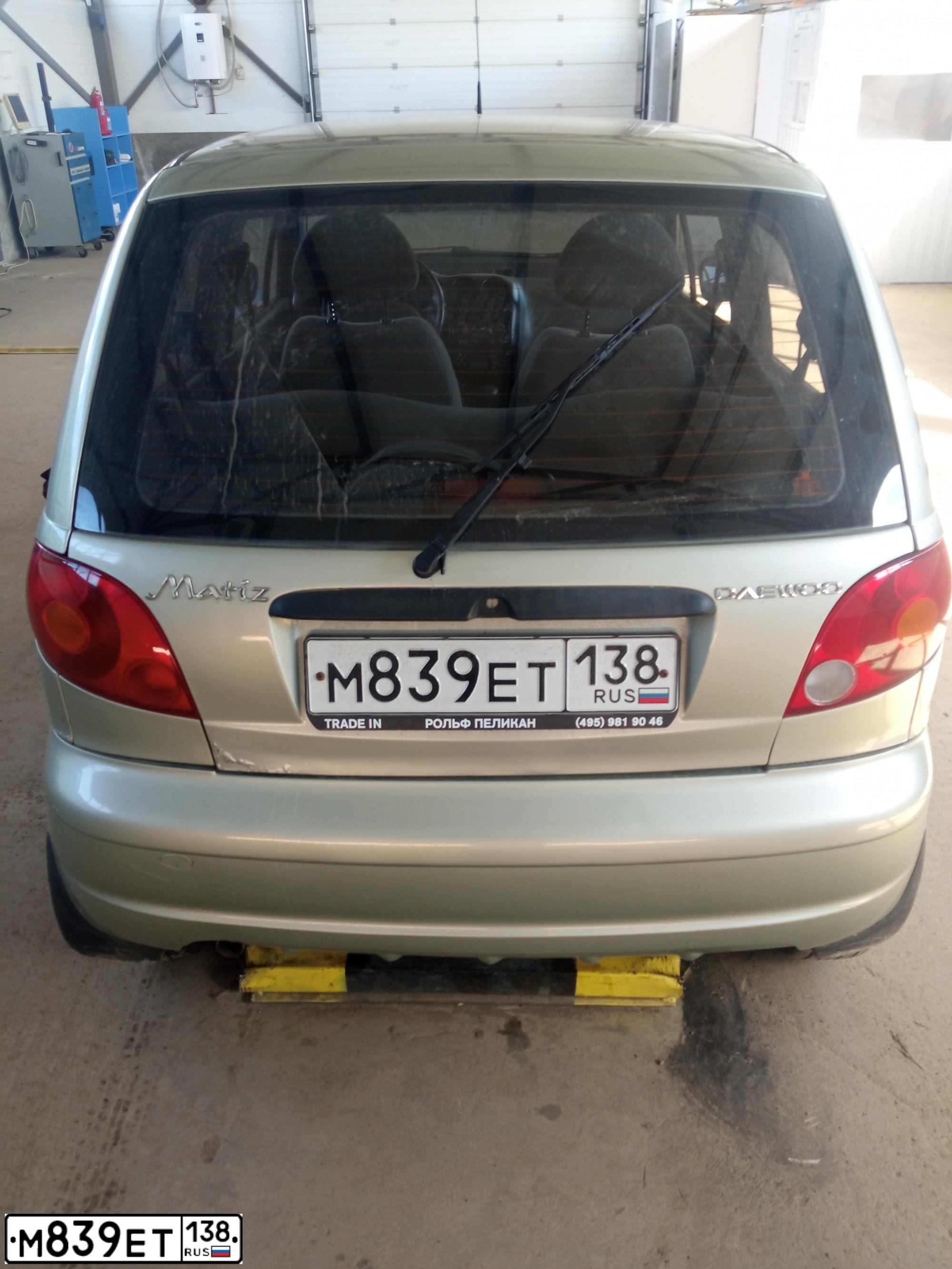 Фото автомобиля DAEWOO MATIZ, 2006 — госномер М839ЕТ138. Цвет: Серый