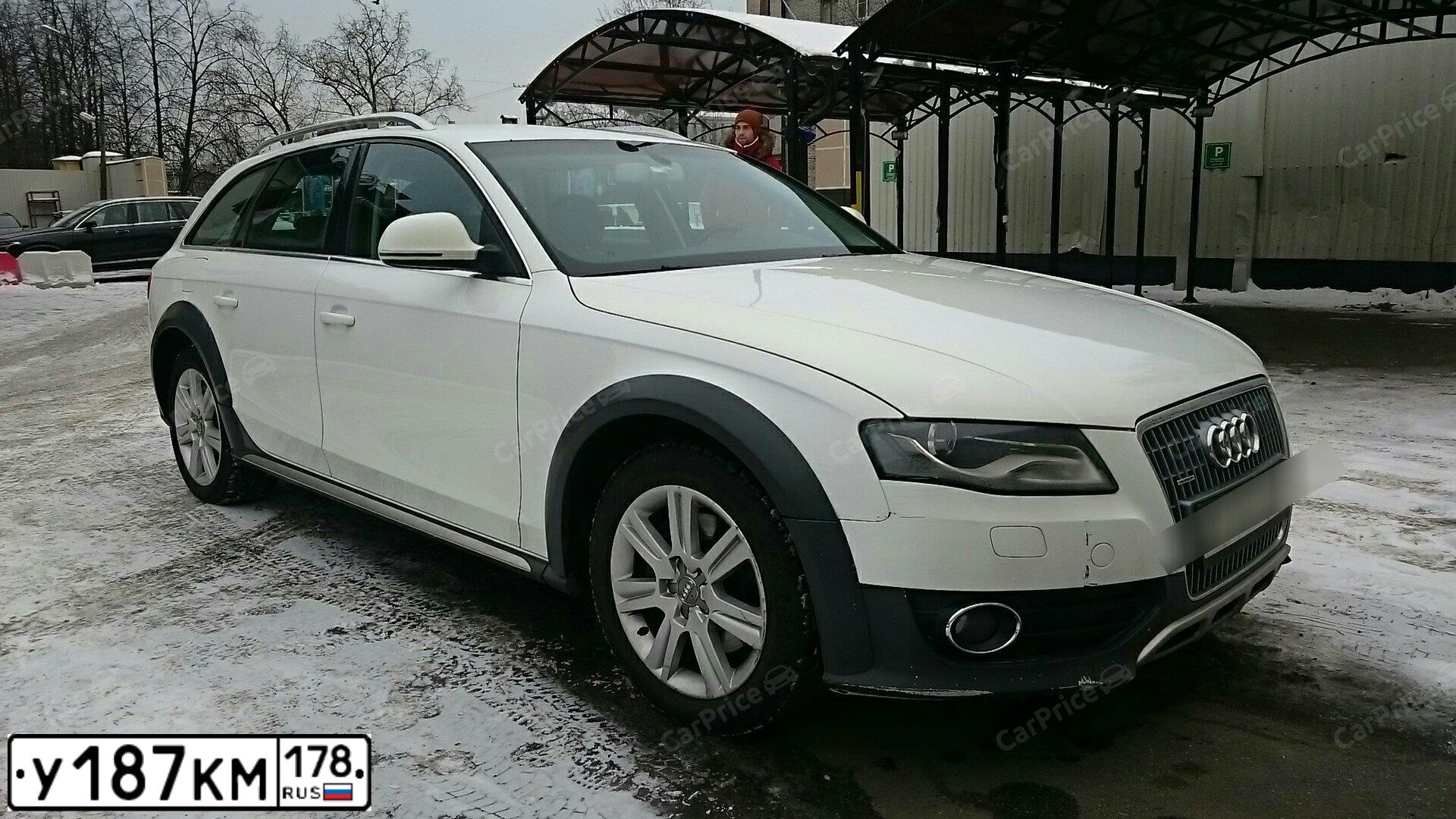 Фото автомобиля AUDI A4, 2011 — госномер С810ТК193. Цвет: Белый