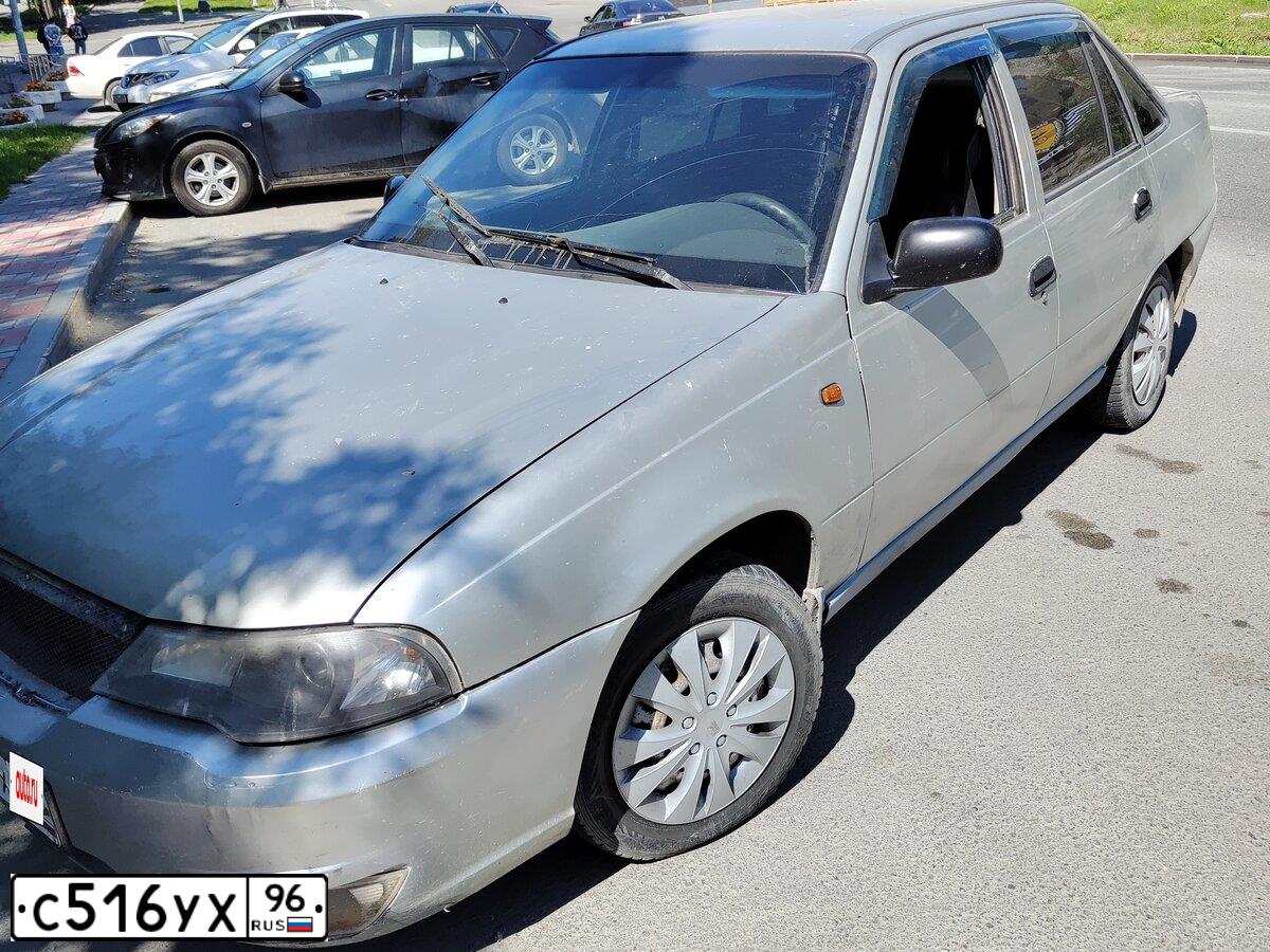 Фото автомобиля DAEWOO NEXIA, 2009 — госномер С516УХ96. Цвет: СЕРЕБРИСТЫЙ