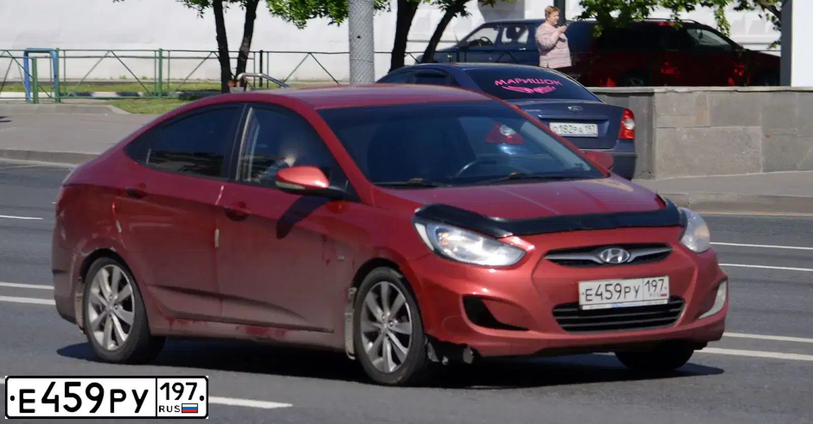 Фото автомобиля HYUNDAI SOLARIS, 2011 — госномер Е459РУ197. Цвет: КРАСНЫЙ
