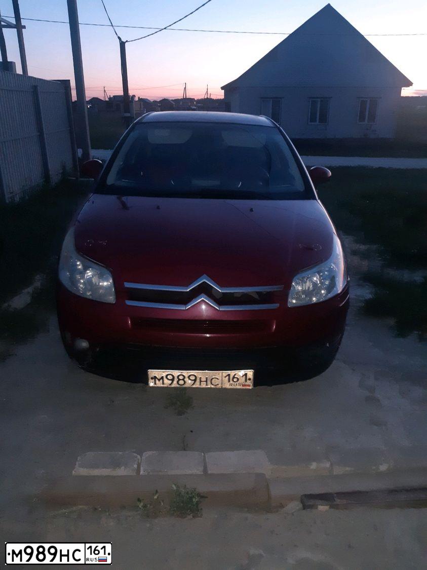 Фото автомобиля CITROEN C4, 2008 — госномер М989НС161. Цвет: Красный