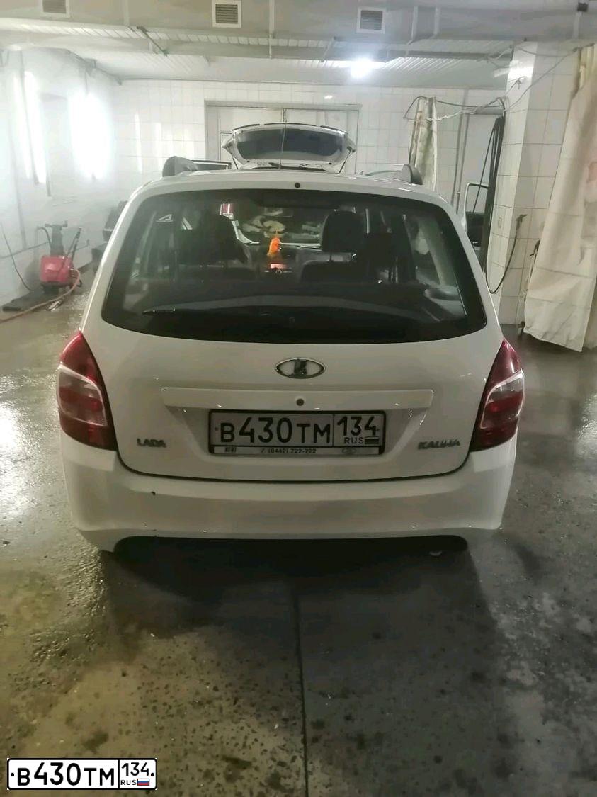 Фото автомобиля LADA KALINA, 2016 — госномер К741ОУ134. Цвет: Белый