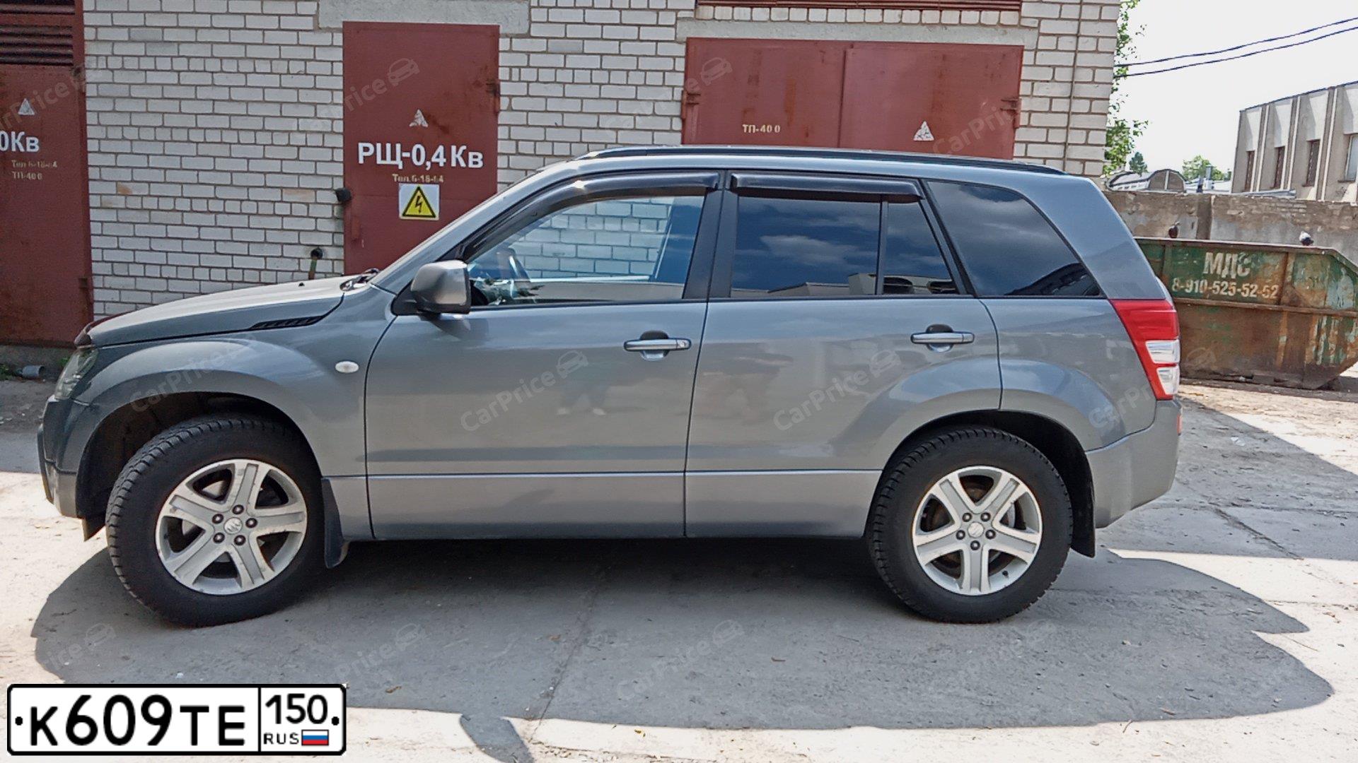 Фото автомобиля SUZUKI /GRAND/ VITARA, 2008 — госномер У371ЕА152. Цвет: СЕРЫЙ