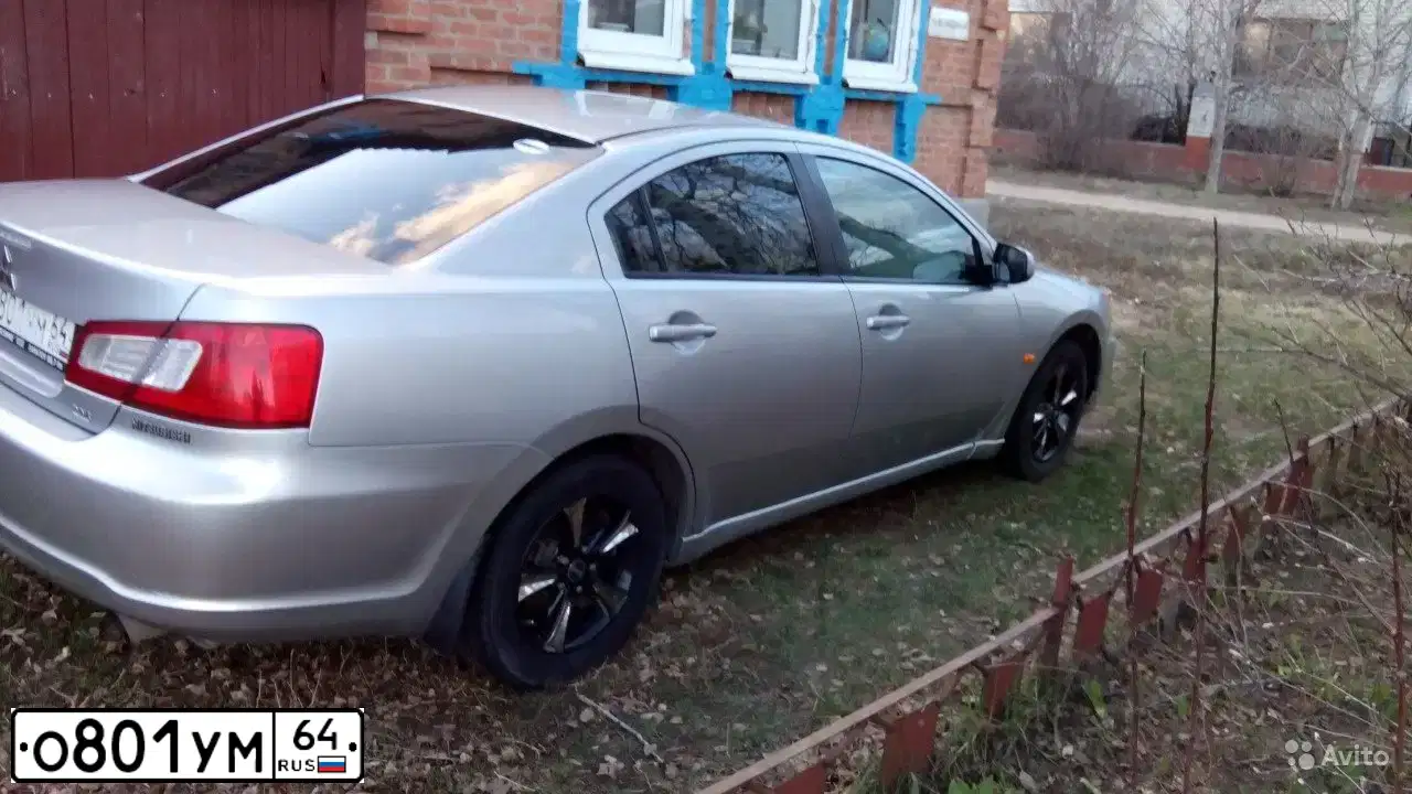 Фото автомобиля MITSUBISHI GALANT, 2008 — госномер Х115ОУ152. Цвет: Серебристый