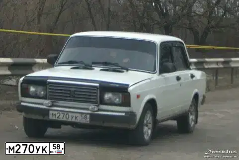 Фото автомобиля VAZ 2107 LADA, 1997 — госномер О906ТЕ77. Цвет: БЕЛЫЙ