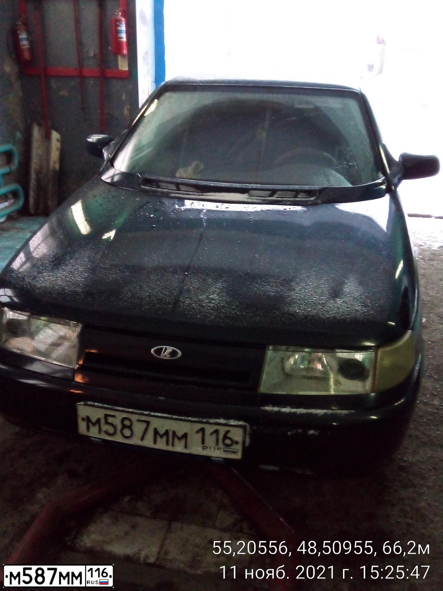 Фото автомобиля LADA 2112, 2007 — госномер М587ММ116. Цвет: ЧЕРНЫЙ И ОТТЕНКИ