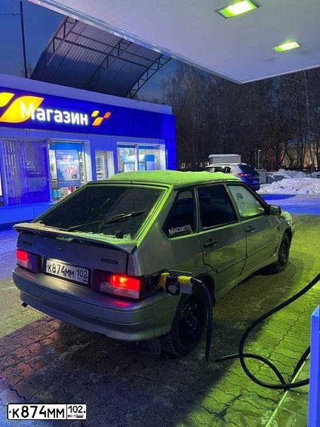 Фото автомобиля LADA 2114, 2008 — госномер Н805ТУ702. Цвет: СЕРО-БЕЖЕВЫЙ