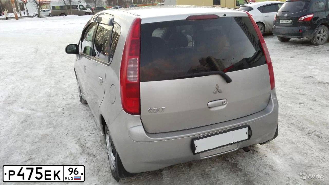 Фото автомобиля NISSAN QASHQAI, 2010 — госномер Р475ЕК96. Цвет: ЧЕРНЫЙ
