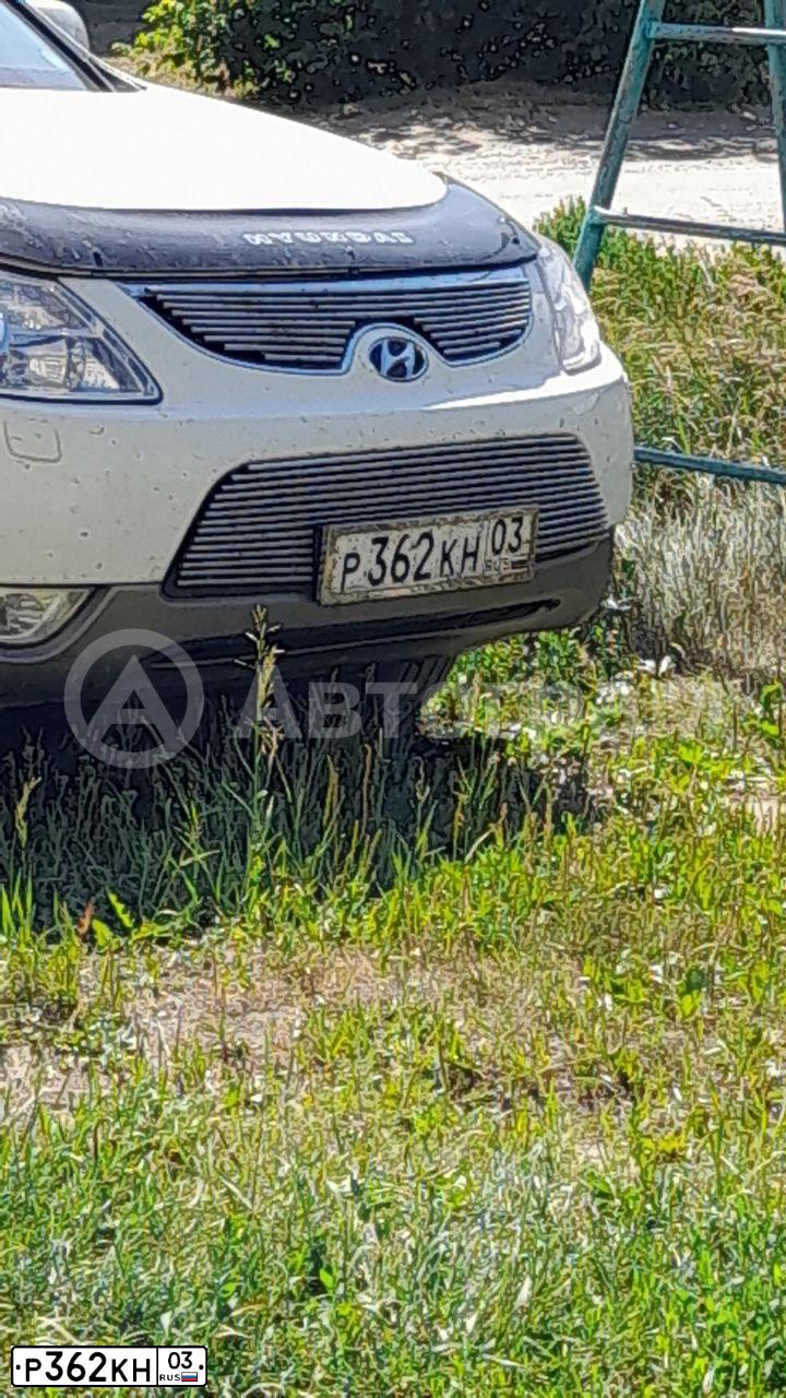 Фото автомобиля HYUNDAI IX55, 2011 — госномер Р362КН03. Цвет: Белый
