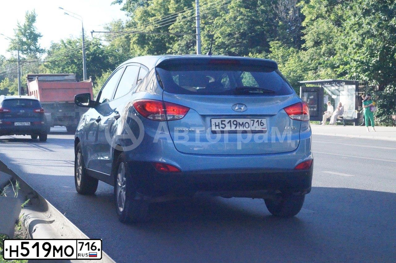 Фото автомобиля HYUNDAI IX35, 2012 — госномер Н519МО716. Цвет: голубой