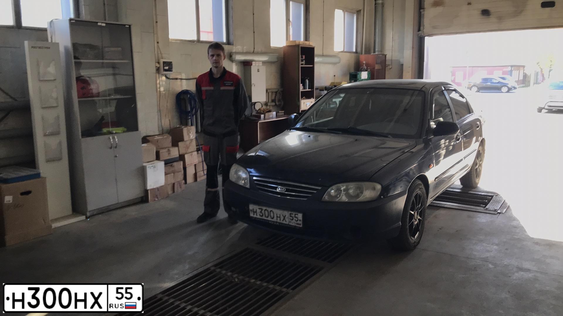Фото автомобиля KIA SPECTRA, 2007 — госномер В394НН155. Цвет: ТЕМНО-СИНИЙ