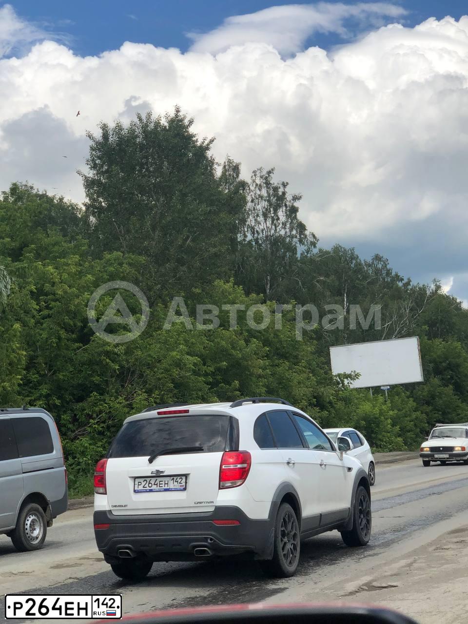 Фото автомобиля LADA 2190 GRANTA, 2015 — госномер Р624ЕН142. Цвет: БЕЛЫЙ