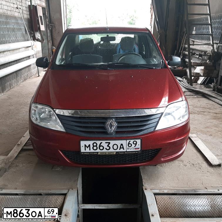 Фото автомобиля RENAULT T LOGAN, 2010 — госномер М863ОА69. Цвет: КРАСНЫЙ