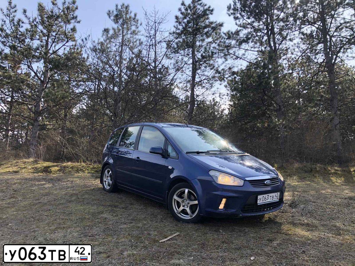 Фото автомобиля FORD FOCUS C-MAX, 2007 — госномер Е345ТК82. Цвет: синий