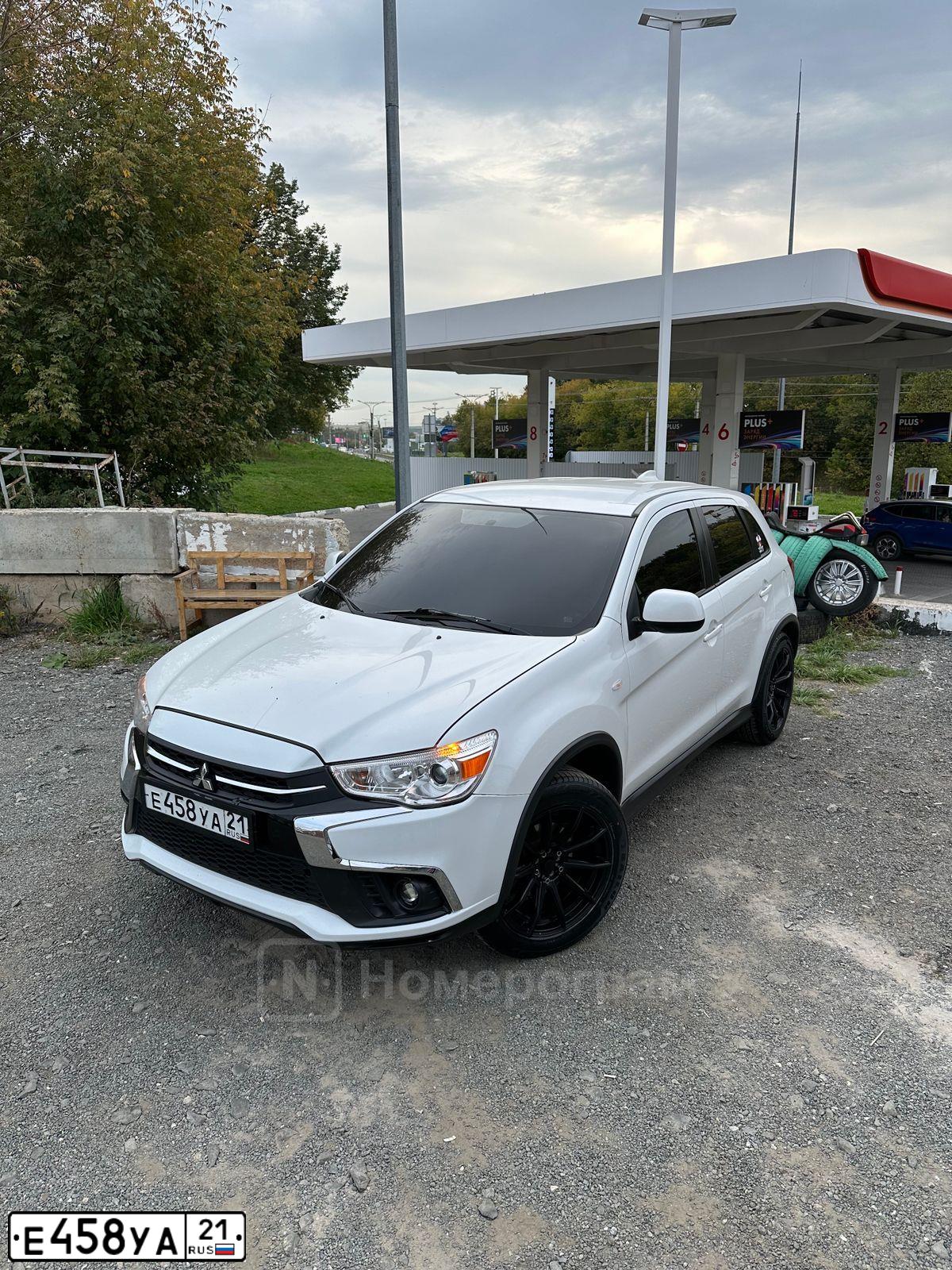 Фото автомобиля MITSUBISHI ASX, 2017 — госномер Е458УА21. Цвет: БЕЛЫЙ