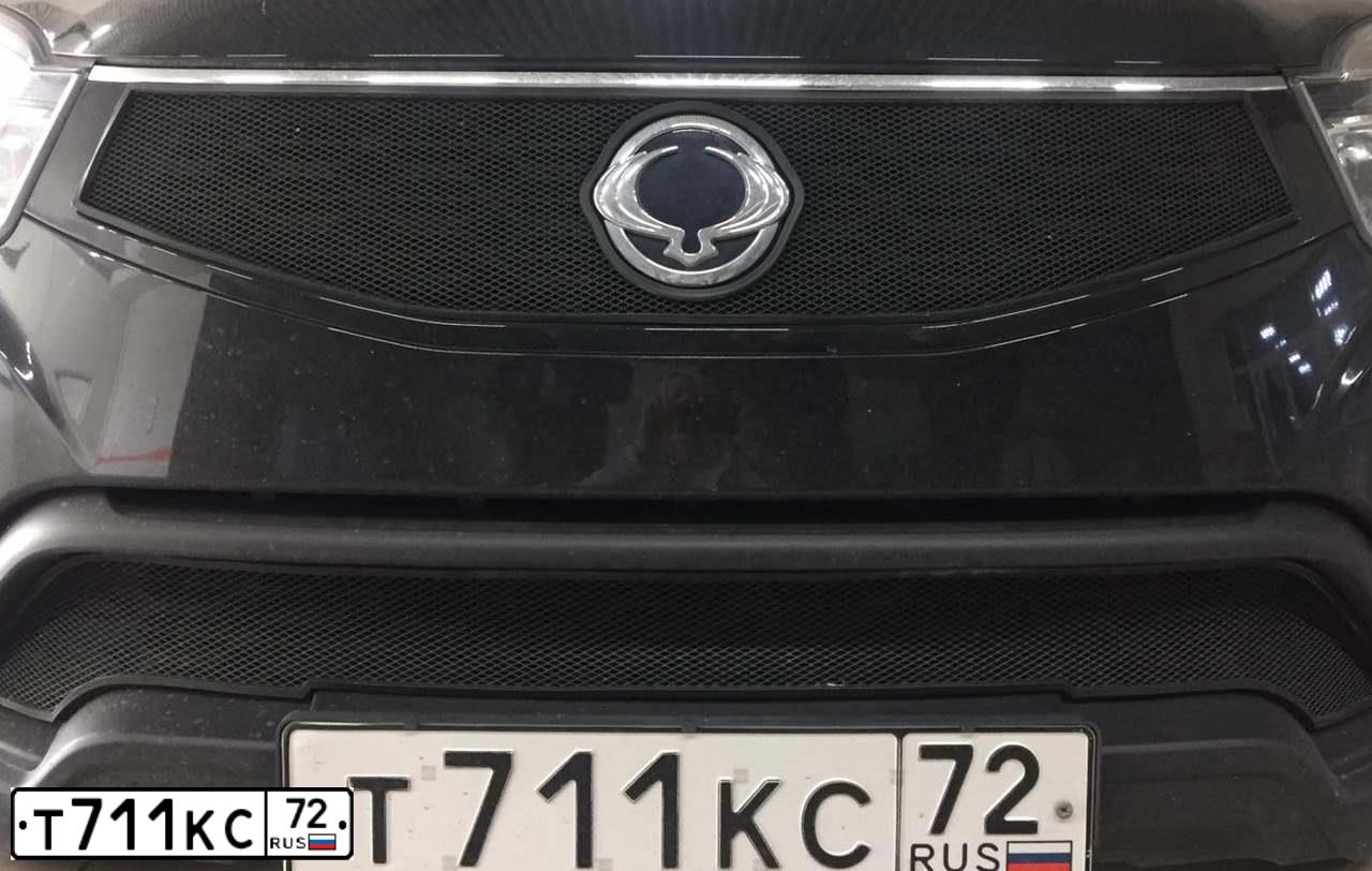 Фото автомобиля SSANGYONG ACTYON, 2014 — госномер Т711КС72. Цвет: ЧЕРНЫЙ