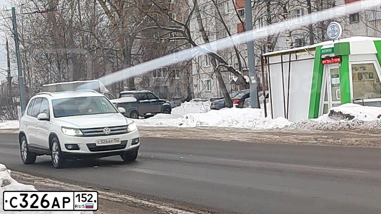Фото автомобиля VOLKSWAGEN TIGUAN, 2016 — госномер С326АР152. Цвет: БЕЛЫЙ