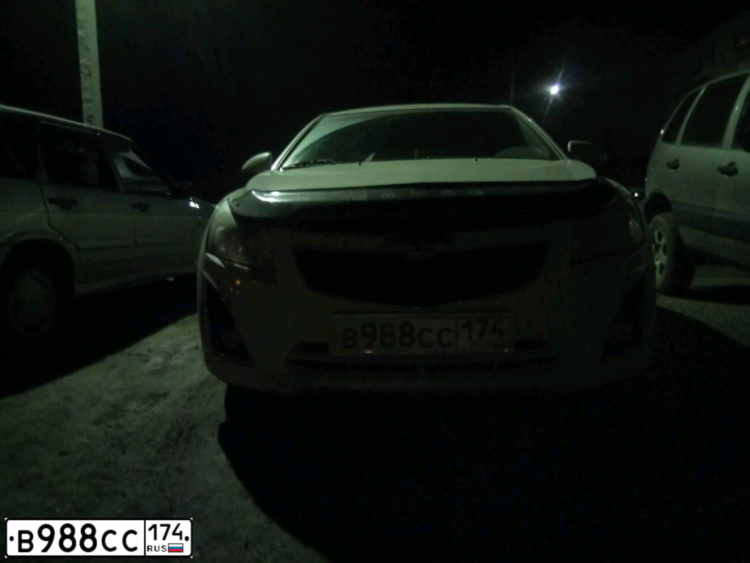 Фото автомобиля CHEVROLET CRUZE, 2013 — госномер В988СС174. Цвет: Белый